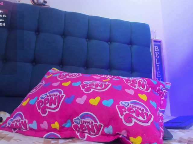 Annie-switt live cam preview