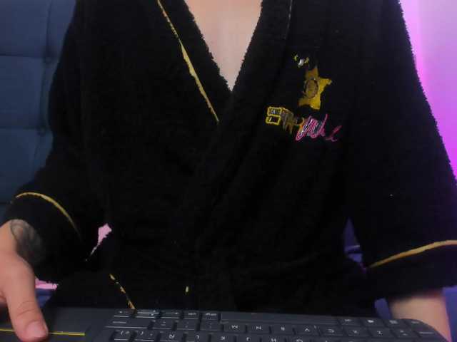 Annie-switt live cam on BongaCams