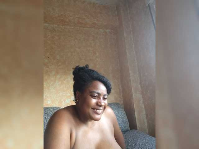 GoddessCarrie live cam on BongaCams