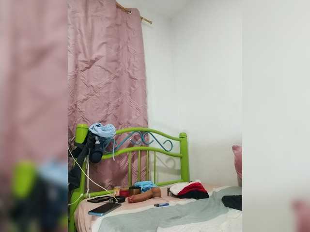 GoddessCarrie's BongaCams show and profile