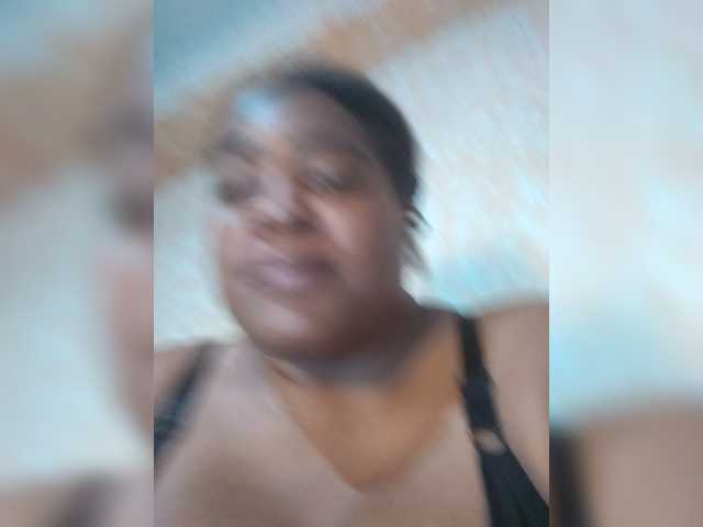 GoddessCarrie live cam on BongaCams