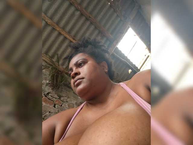 GoddessCarrie live cam on BongaCams