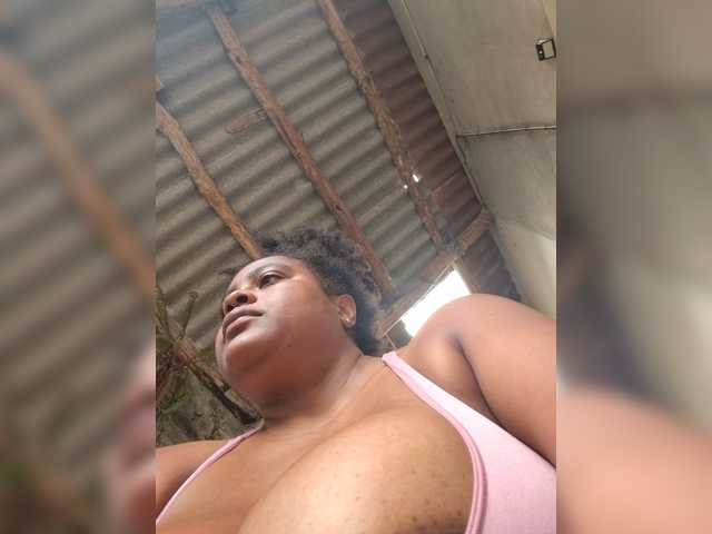 GoddessCarrie live cam on BongaCams