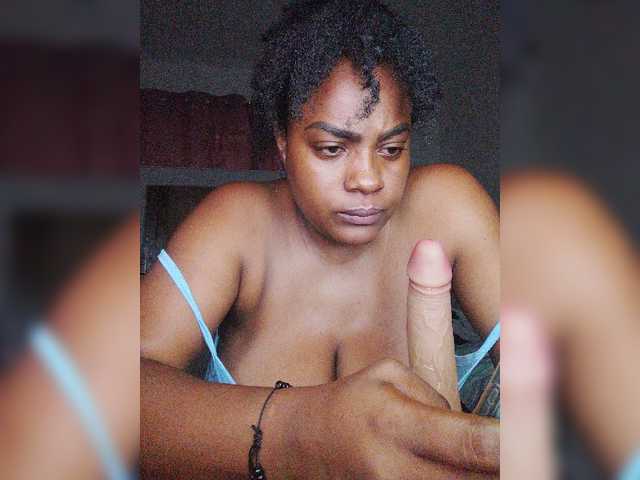 GoddessCarrie live cam on BongaCams