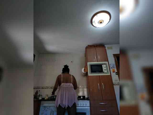 GoddessCarrie webcam