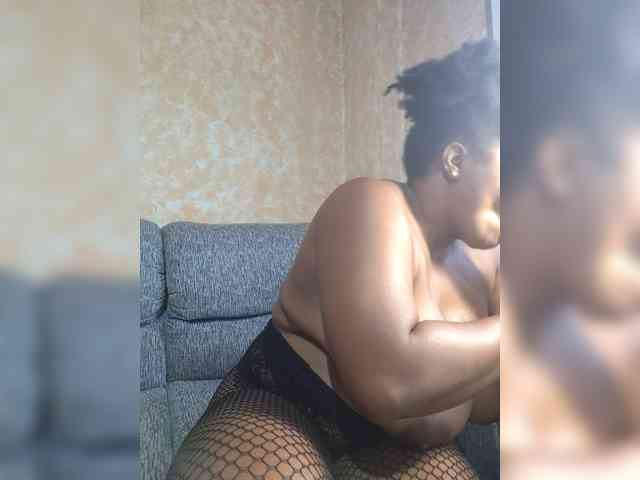 GoddessCarrie webcam