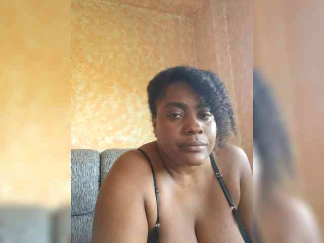GoddessCarrie webcam