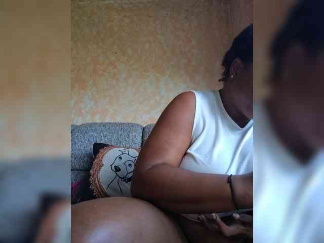 GoddessCarrie webcam
