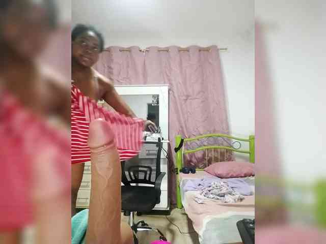 GoddessCarrie webcam