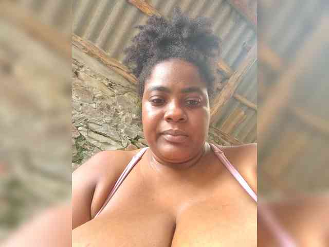 GoddessCarrie webcam