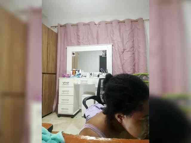 GoddessCarrie webcam