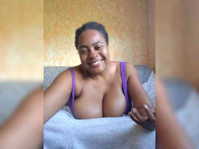 GoddessCarrie webcam