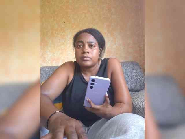 GoddessCarrie webcam