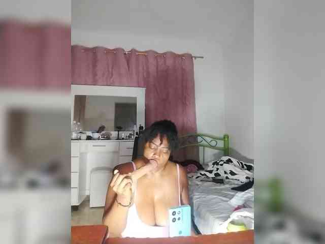 GoddessCarrie webcam