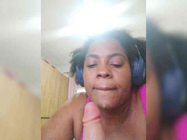 GoddessCarrie webcam