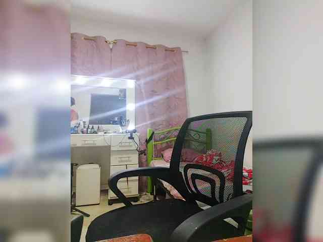 GoddessCarrie webcam