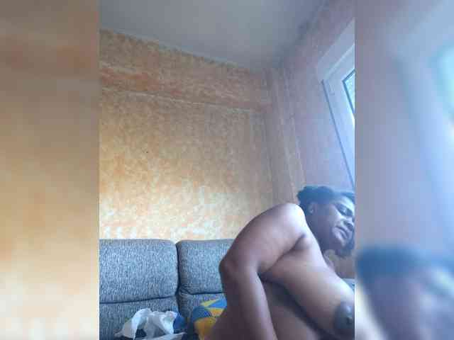 GoddessCarrie webcam