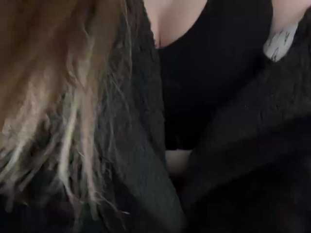 BabeRosiee live cam on BongaCams
