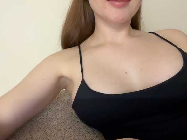BabeRosiee live cam on BongaCams