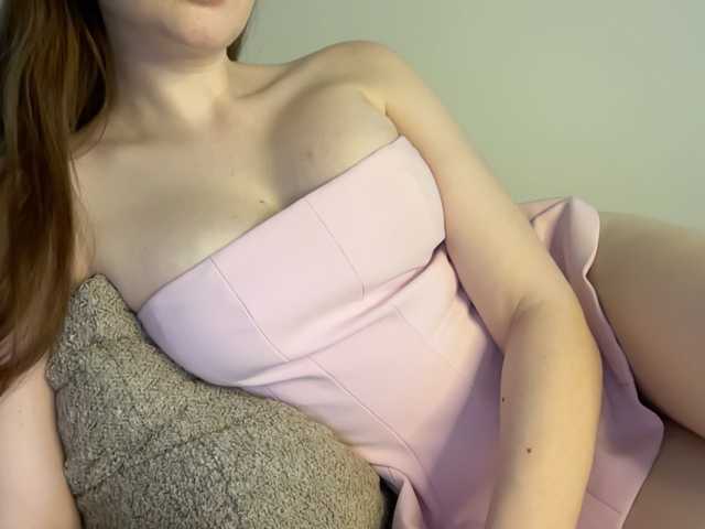 BabeRosiee live cam on BongaCams