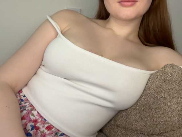 BabeRosiee live cam on BongaCams