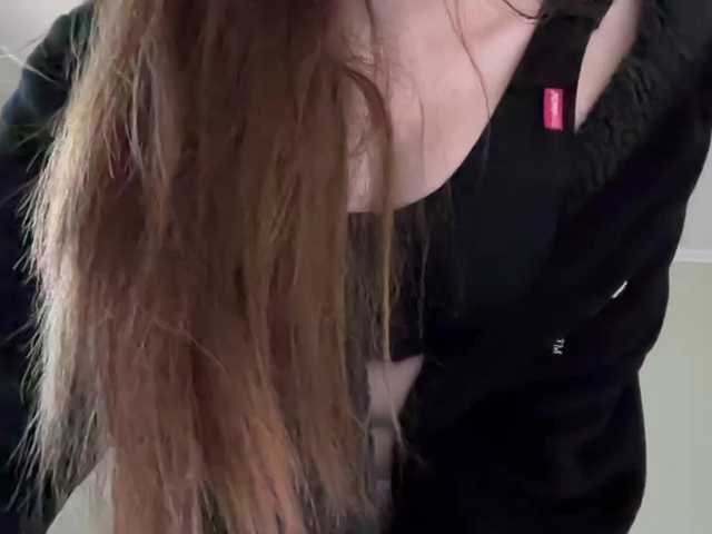BabeRosiee live cam on BongaCams