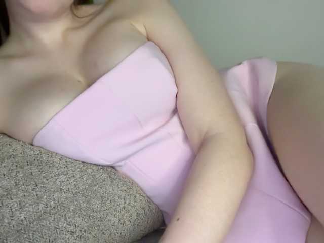 BabeRosiee live cam on BongaCams