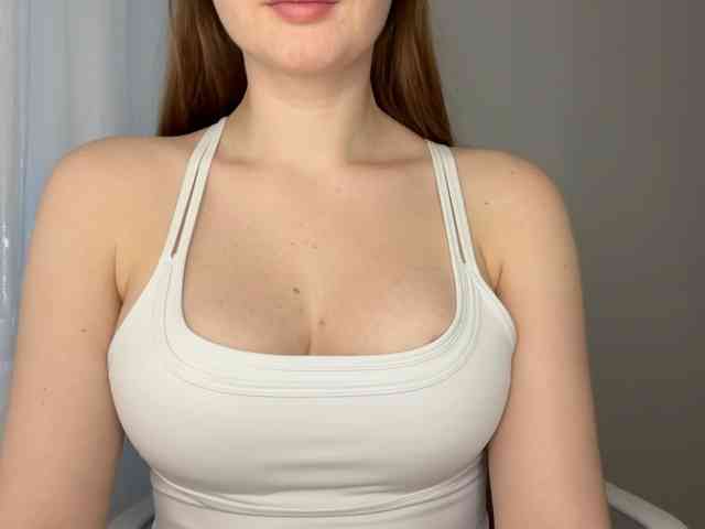 GoddessBratRosa webcam