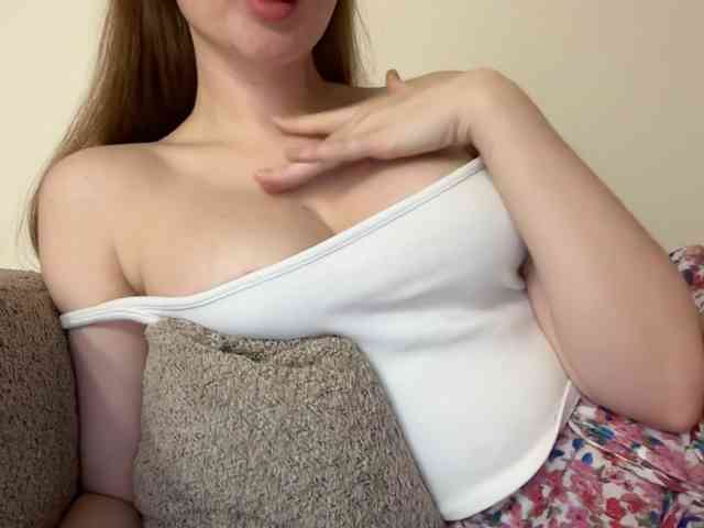 GoddessBratRosa webcam