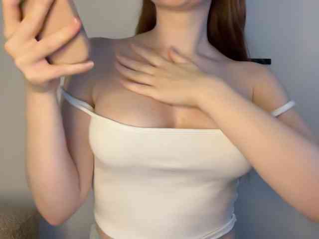 GoddessBratRosa webcam