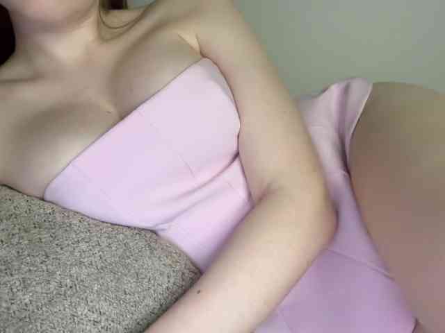 GoddessBratRosa webcam