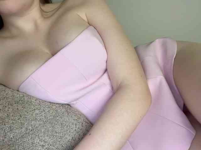 GoddessBratRosa webcam
