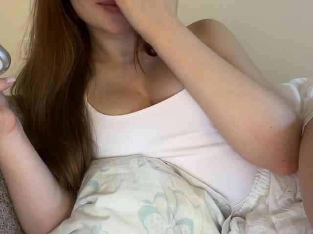 GoddessBratRosa webcam