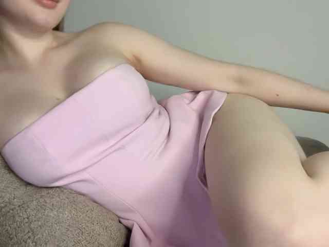 GoddessBratRosa webcam
