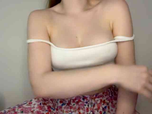 GoddessBratRosa webcam