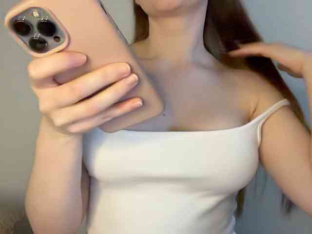 GoddessBratRosa webcam