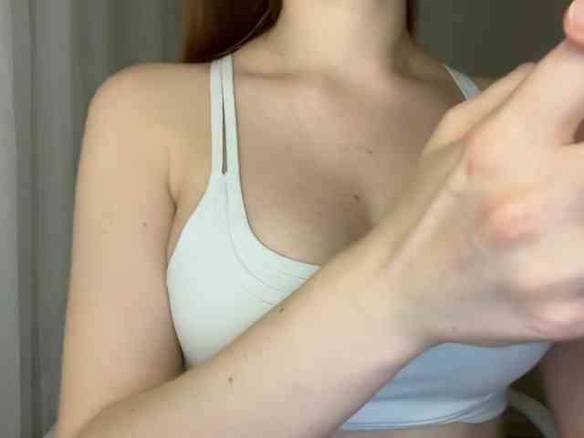 GoddessBratRosa webcam
