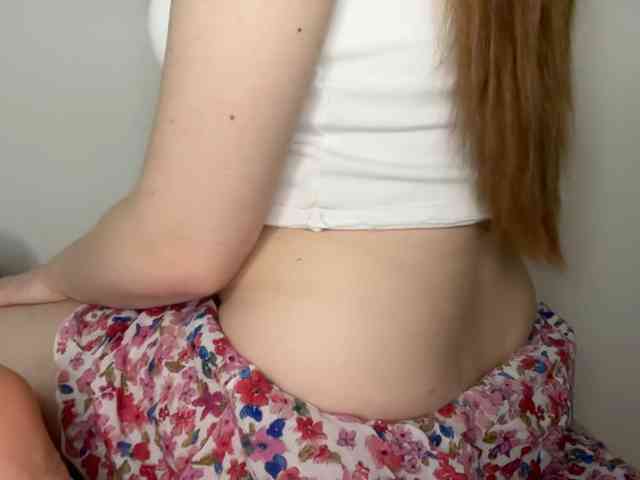 GoddessBratRosa webcam