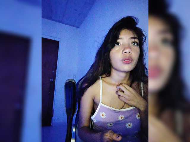 ROOMEXOTIC11 live webcam show