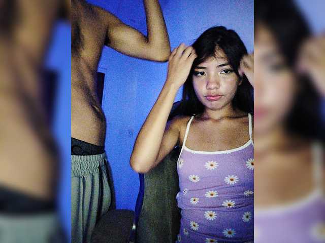 ROOMEXOTIC11 live webcam show