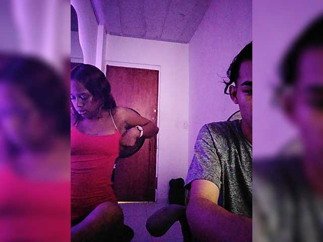 ROOMEXOTIC11 live cam on BongaCams