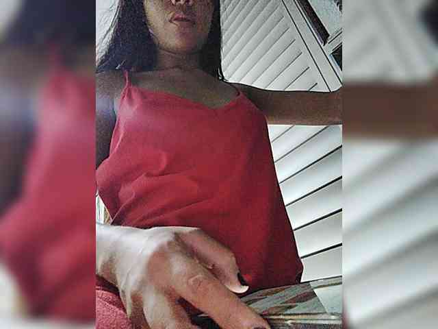 ROOMEXOTIC11 webcam