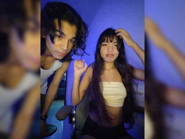 ROOMEXOTIC11 webcam