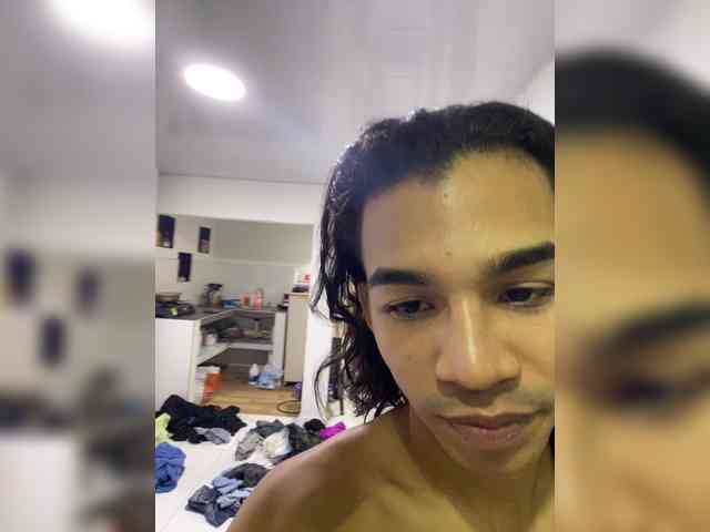 ROOMEXOTIC11