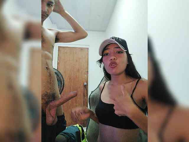 ROOMEXOTIC11 webcam