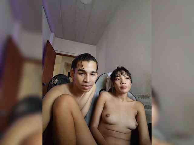 ROOMEXOTIC11 webcam