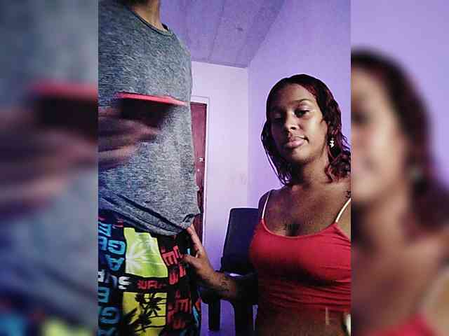 ROOMEXOTIC11 webcam