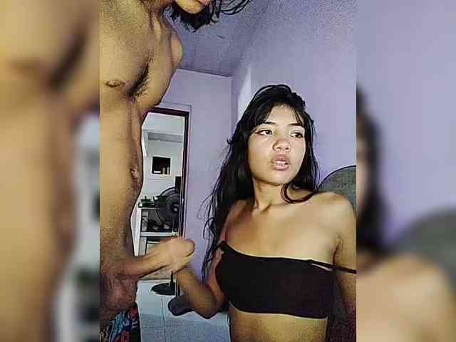ROOMEXOTIC11 webcam