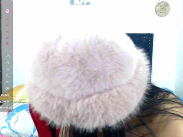 Mimibustamante33 webcam