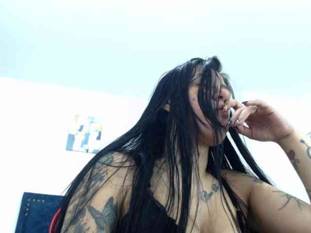 Mimibustamante33 webcam